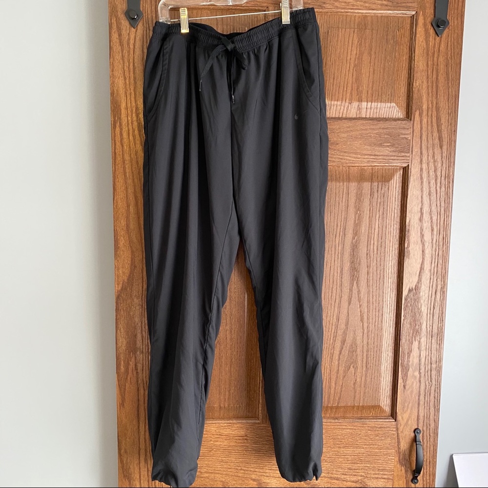 Nike joggers